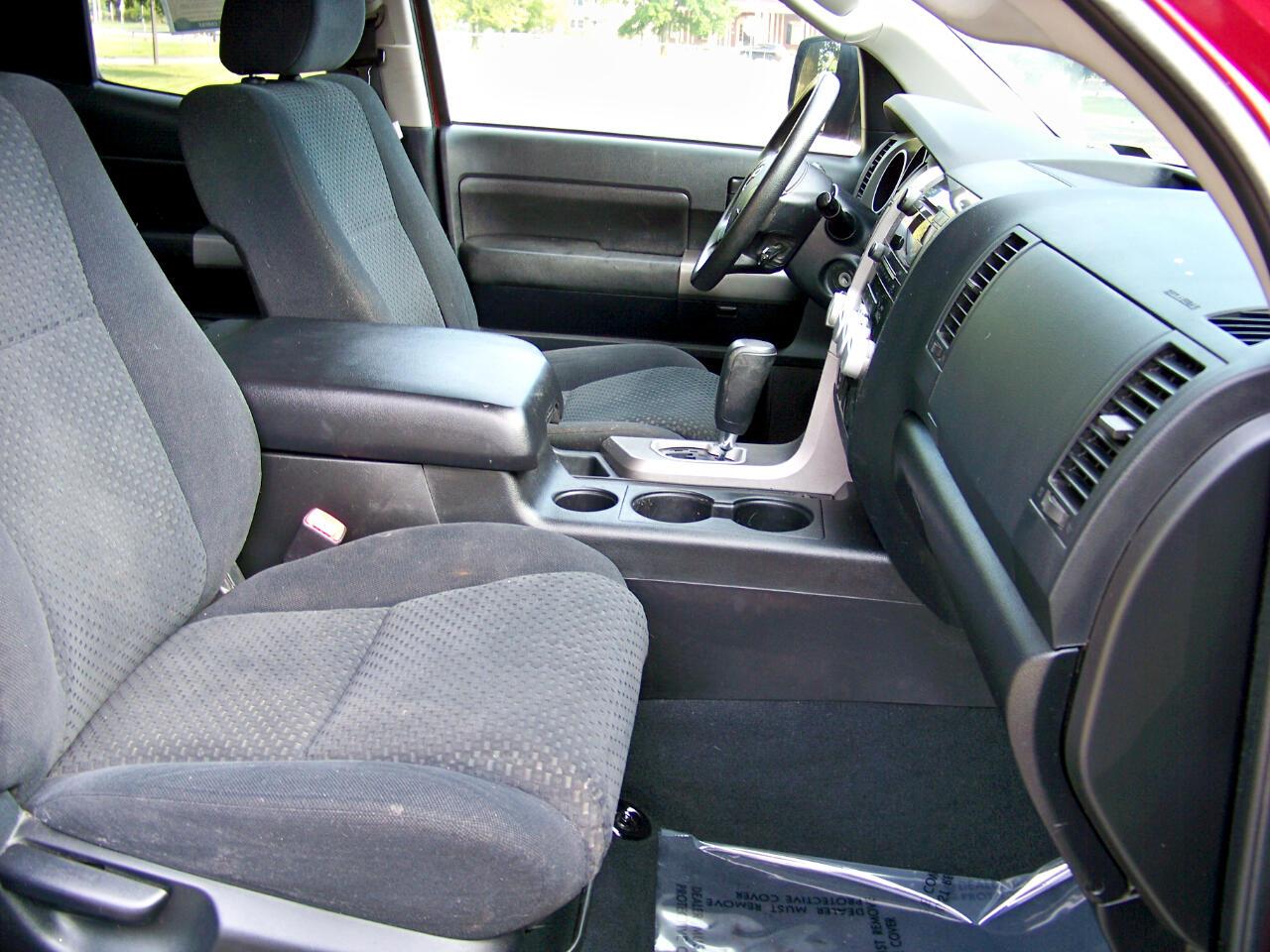 Toyota Tundra Tundra-Grade 5.7L FFV Double Cab 4WD 2010