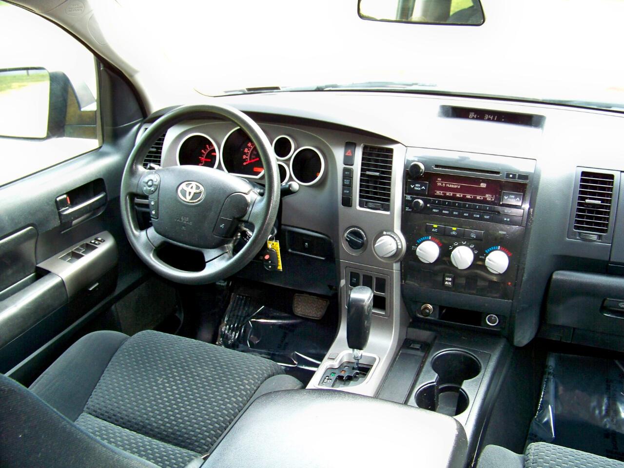 Toyota Tundra Tundra-Grade 5.7L FFV Double Cab 4WD 2010