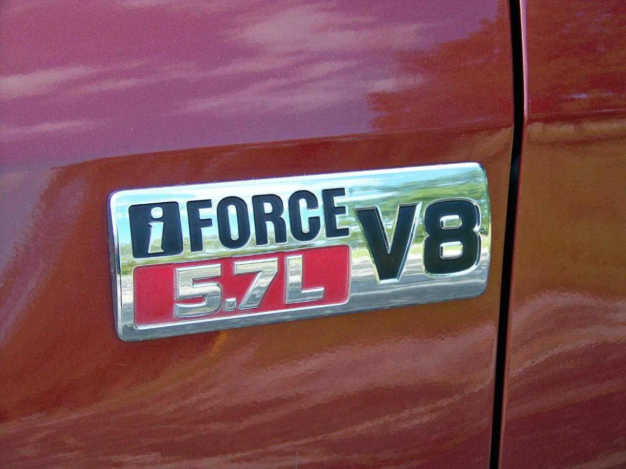Toyota Tundra Tundra-Grade 5.7L FFV Double Cab 4WD 2010