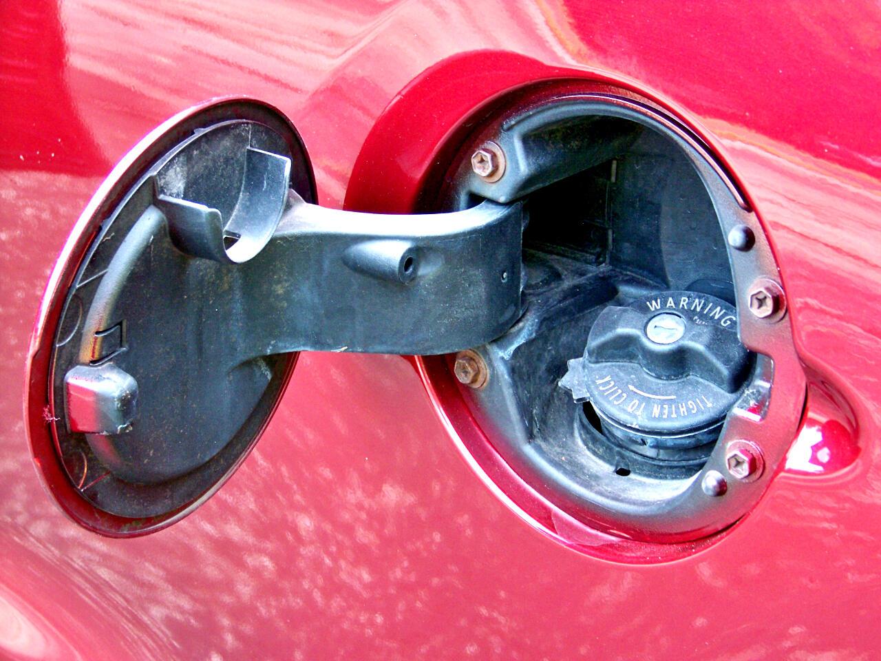 Toyota Tundra Tundra-Grade 5.7L FFV Double Cab 4WD 2010