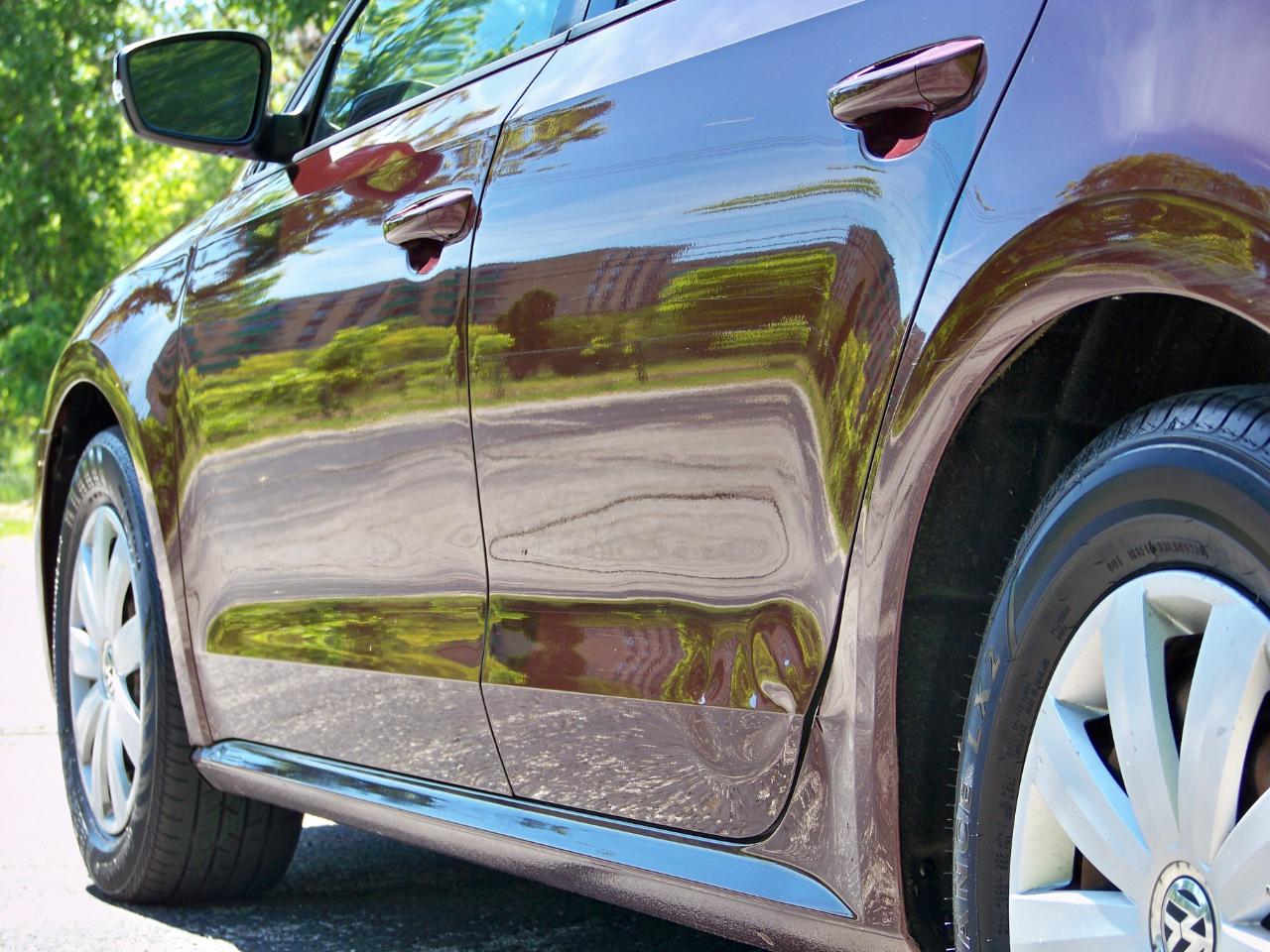 Volkswagen Passat 2.5L S W/Appearance 2013