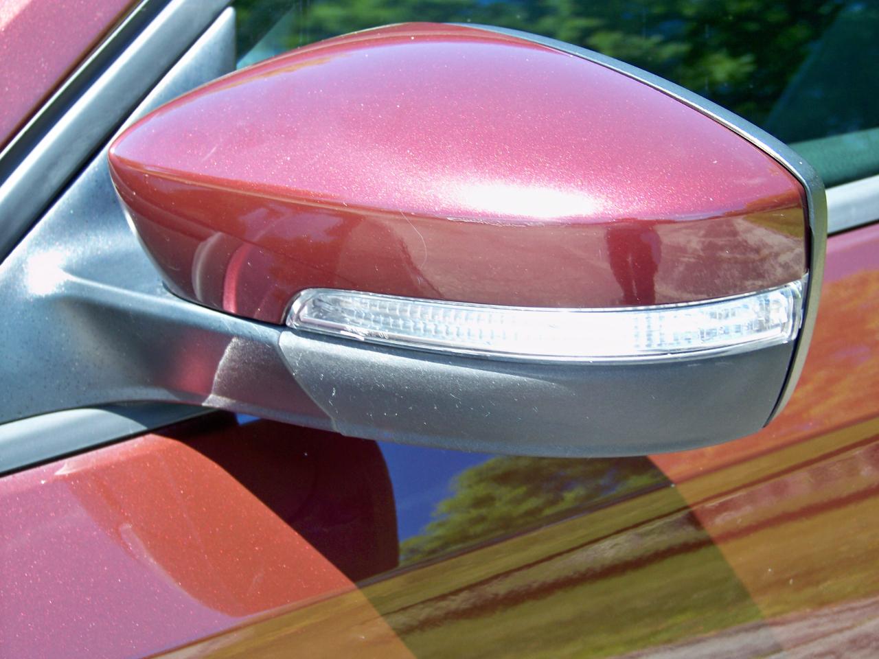 Volkswagen Passat 2.5L S W/Appearance 2013