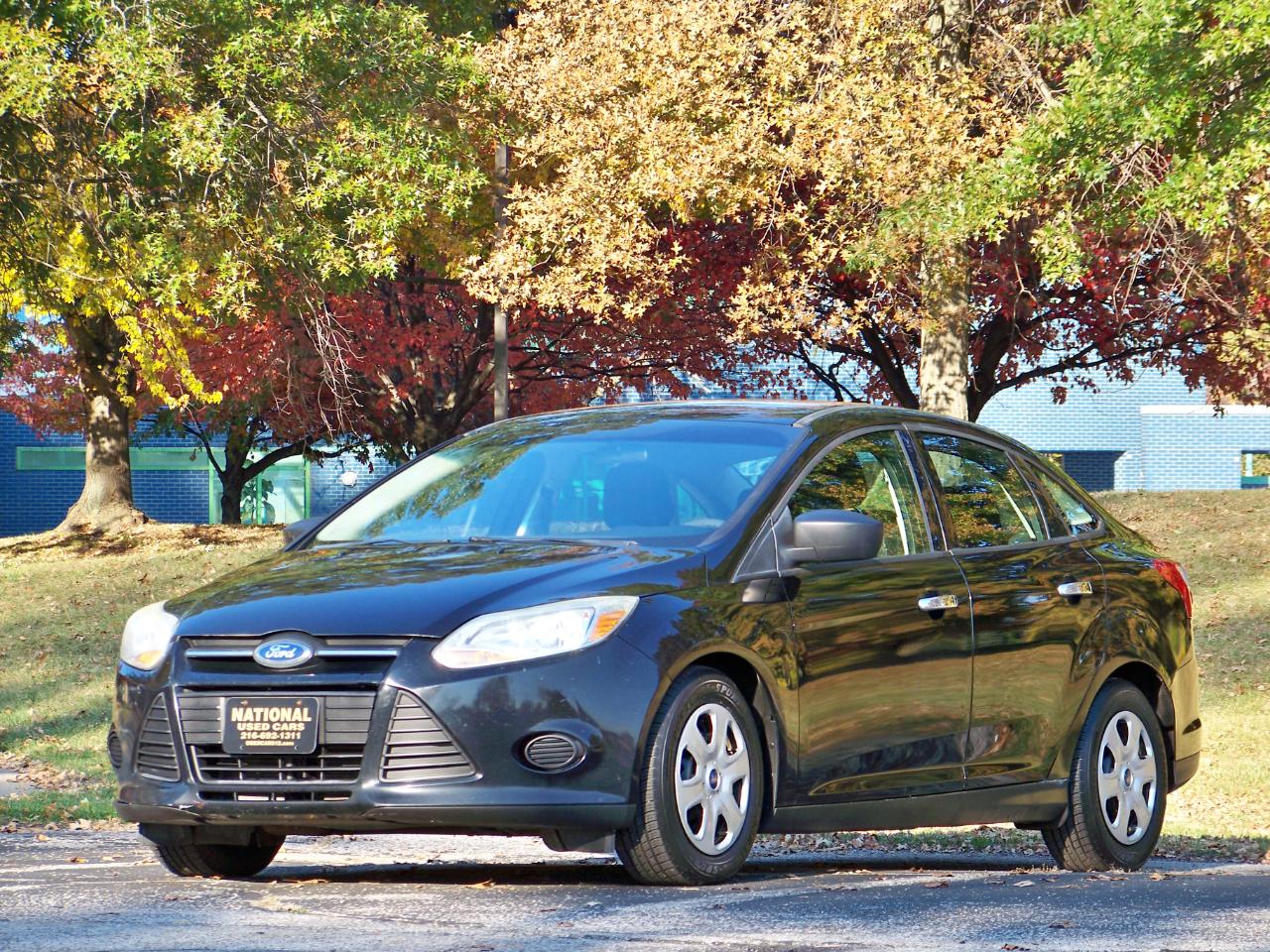 Ford Focus S Sedan 2012