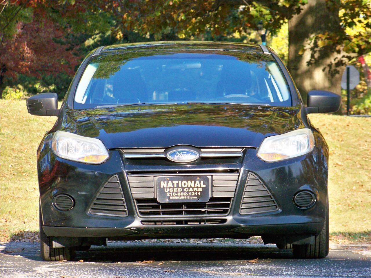 Ford Focus S Sedan 2012