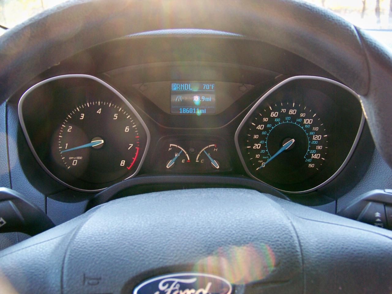 Ford Focus S Sedan 2012