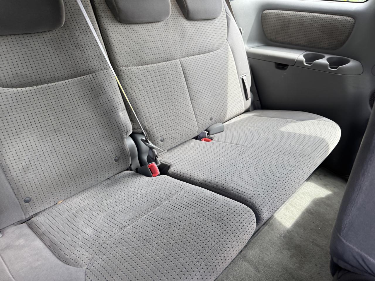 Toyota Sienna LE 8-Passenger 2009