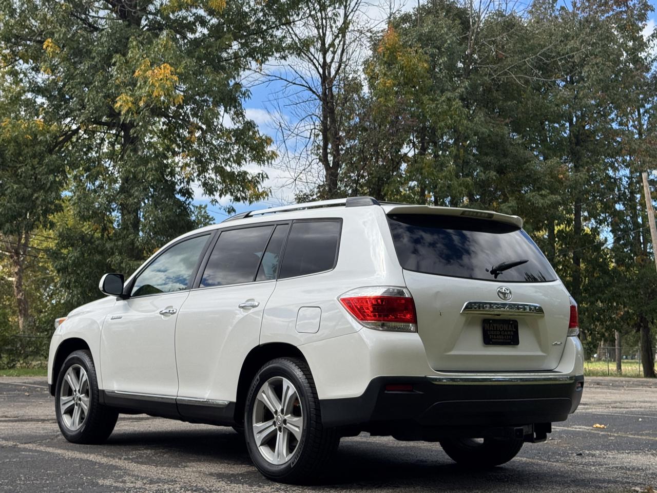 Toyota Highlander photo 7