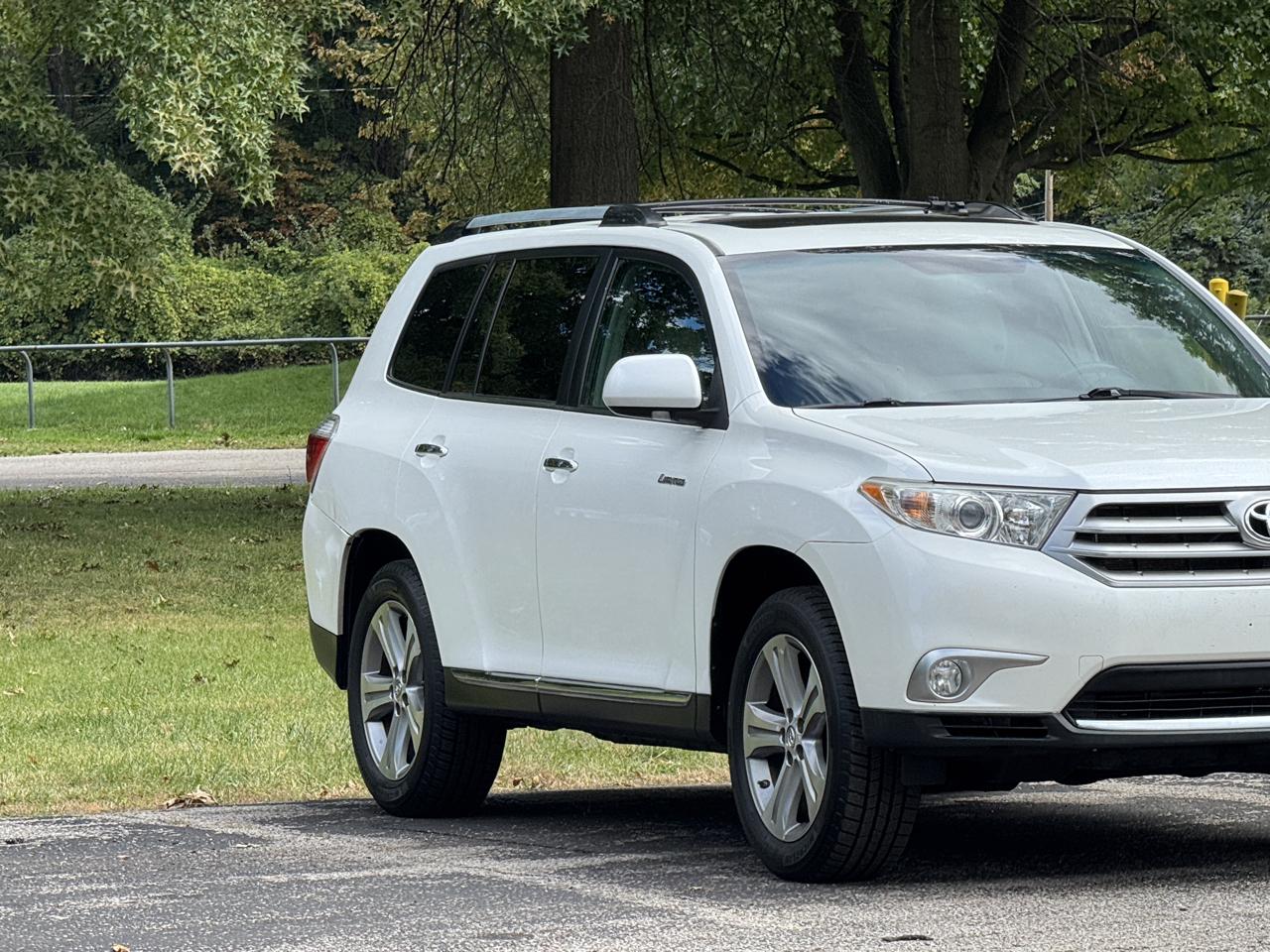Toyota Highlander photo 16
