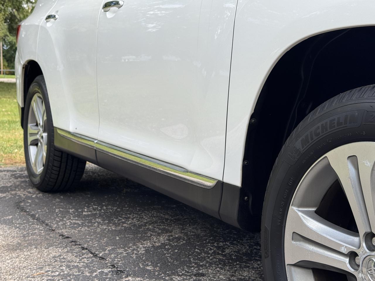 Toyota Highlander photo 18