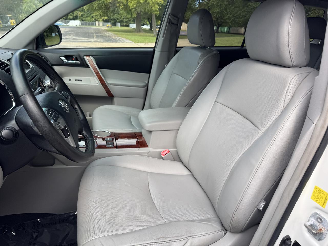 Toyota Highlander photo 26