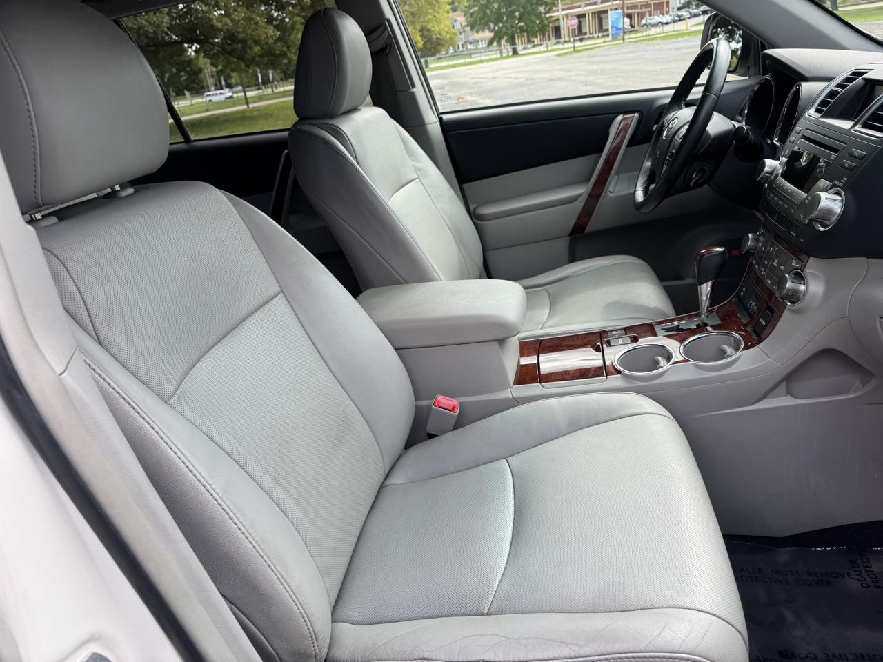 Toyota Highlander photo 32