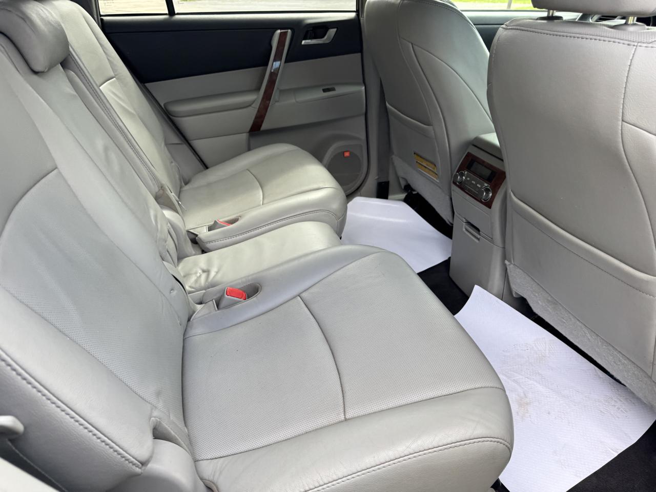 Toyota Highlander photo 38