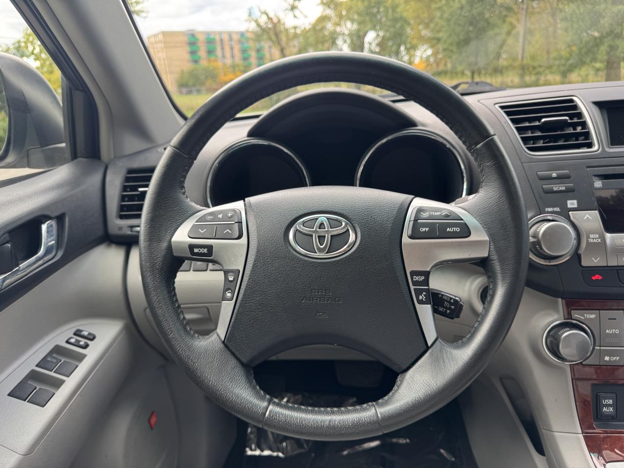 Toyota Highlander photo 62