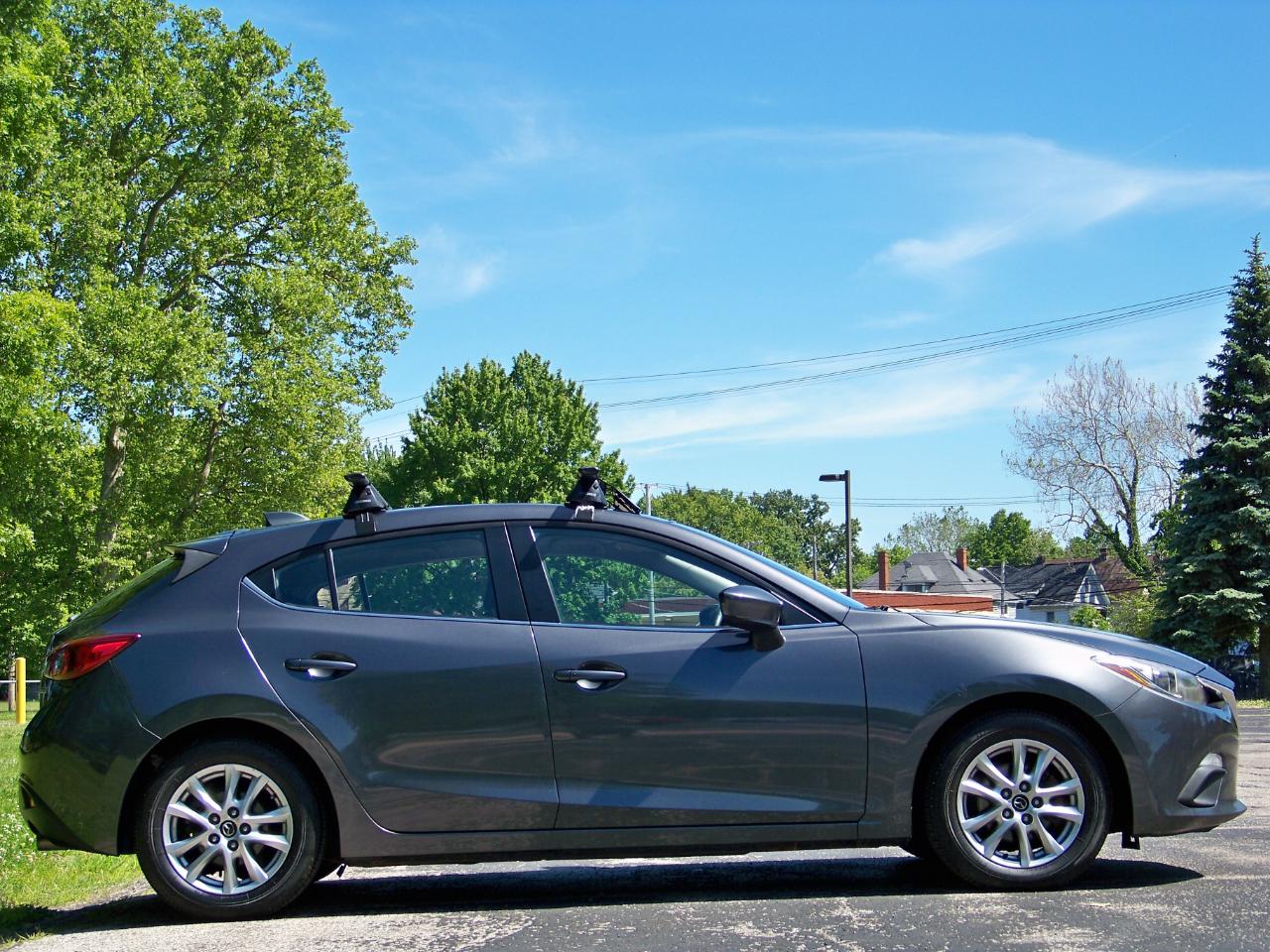 Mazda MAZDA3 i Touring 4D Hatchback 2014
