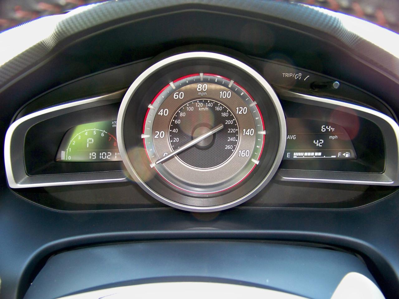 Mazda MAZDA3 i Touring 4D Hatchback 2014