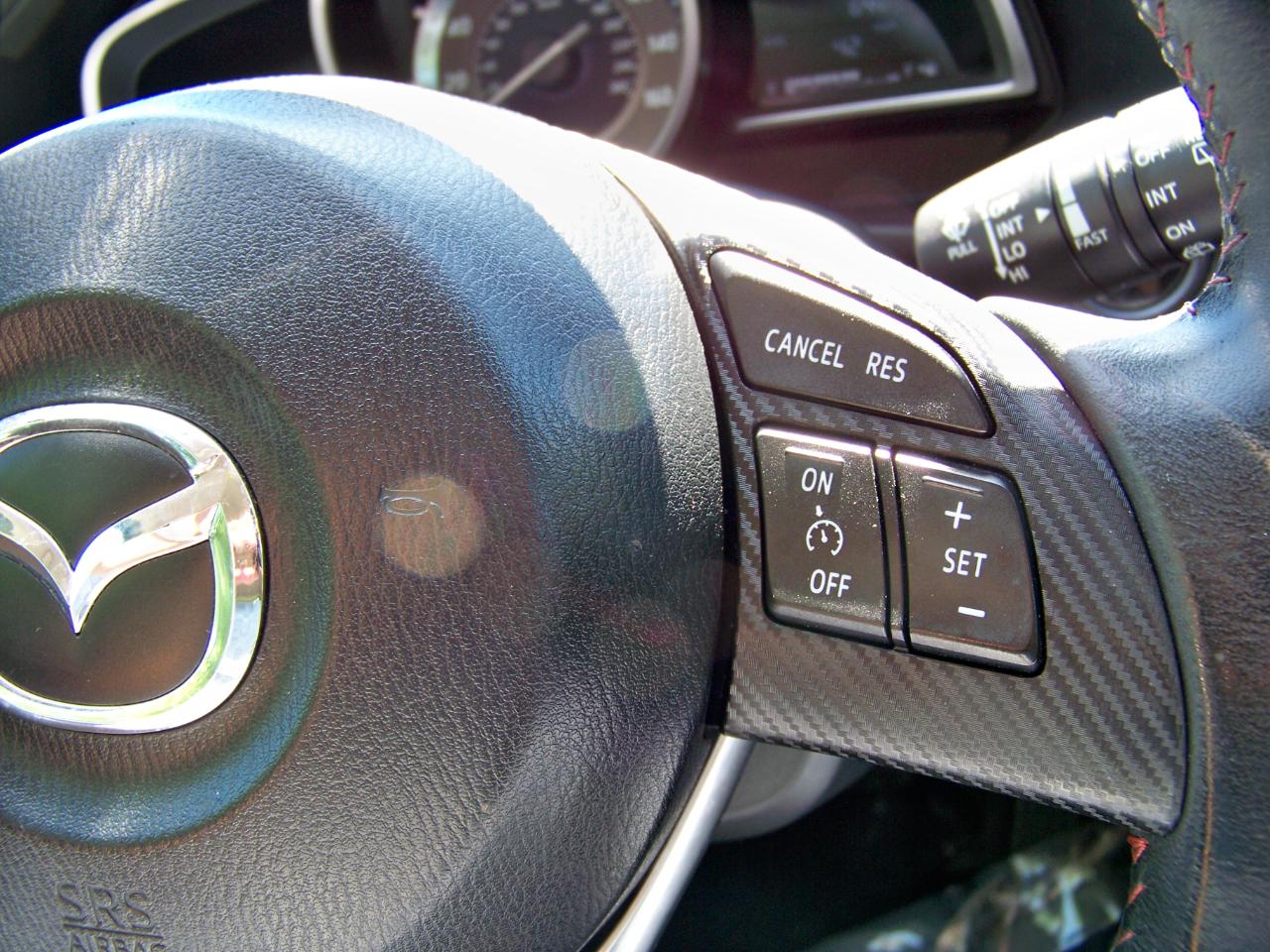 Mazda MAZDA3 i Touring 4D Hatchback 2014