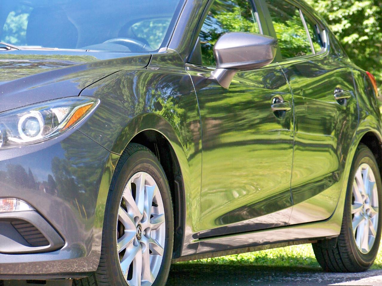 Mazda MAZDA3 i Touring 4D Hatchback 2014