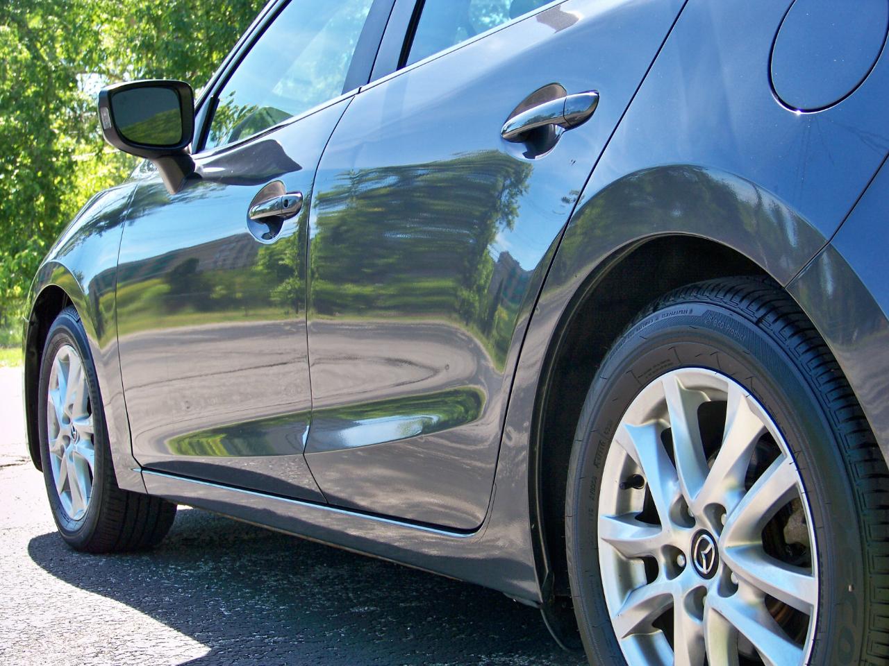Mazda MAZDA3 i Touring 4D Hatchback 2014