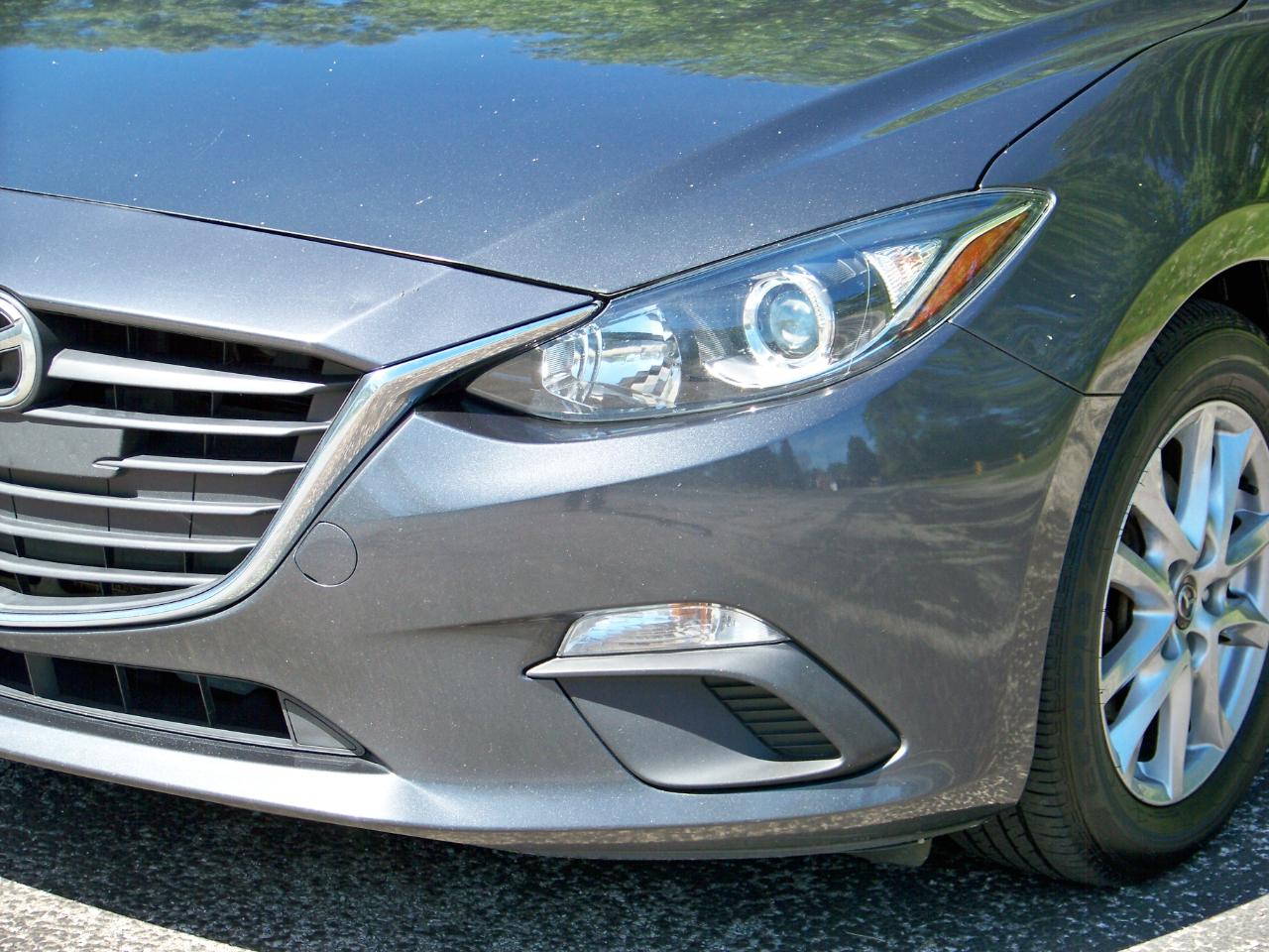 Mazda MAZDA3 i Touring 4D Hatchback 2014