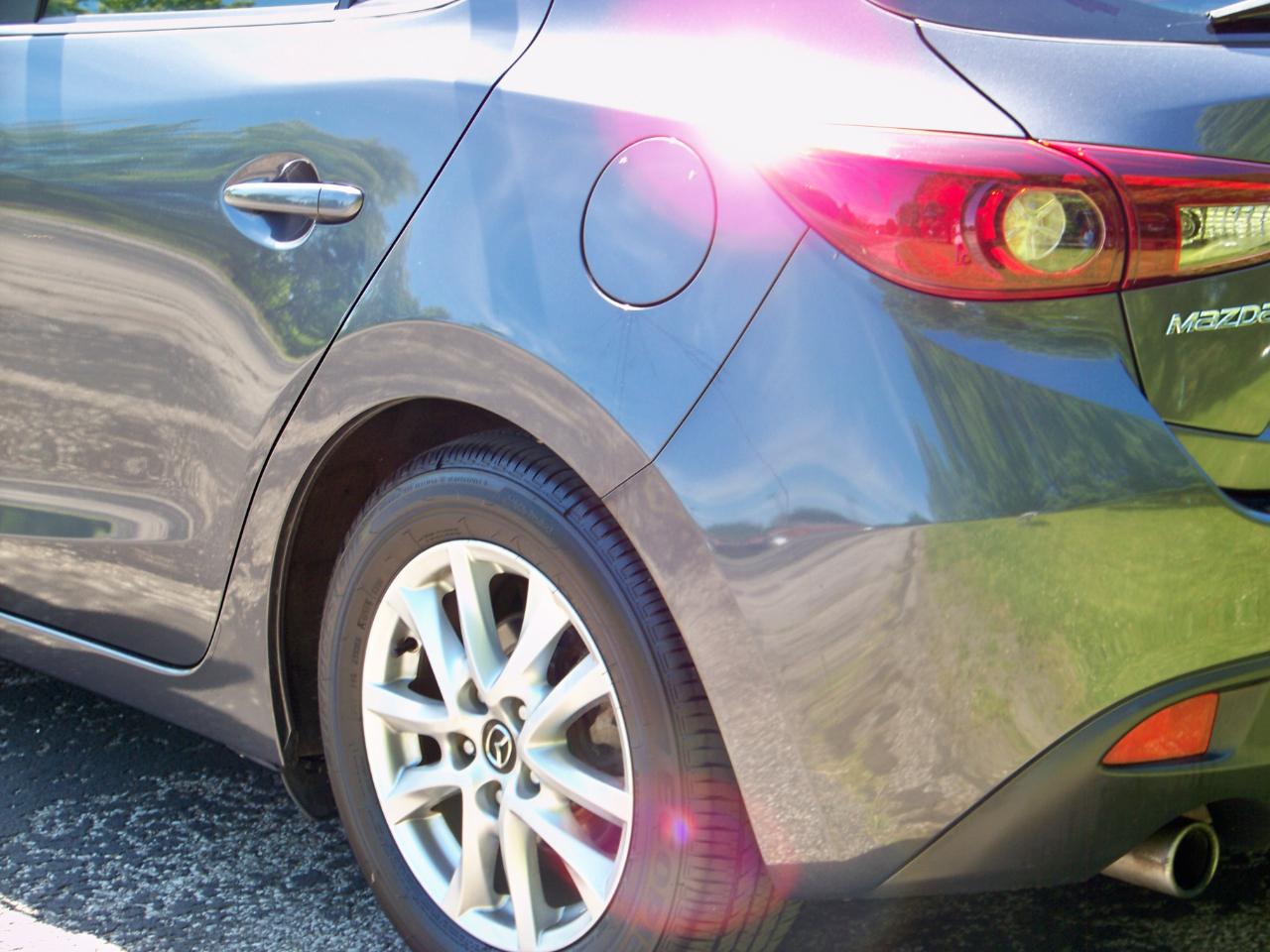 Mazda MAZDA3 i Touring 4D Hatchback 2014