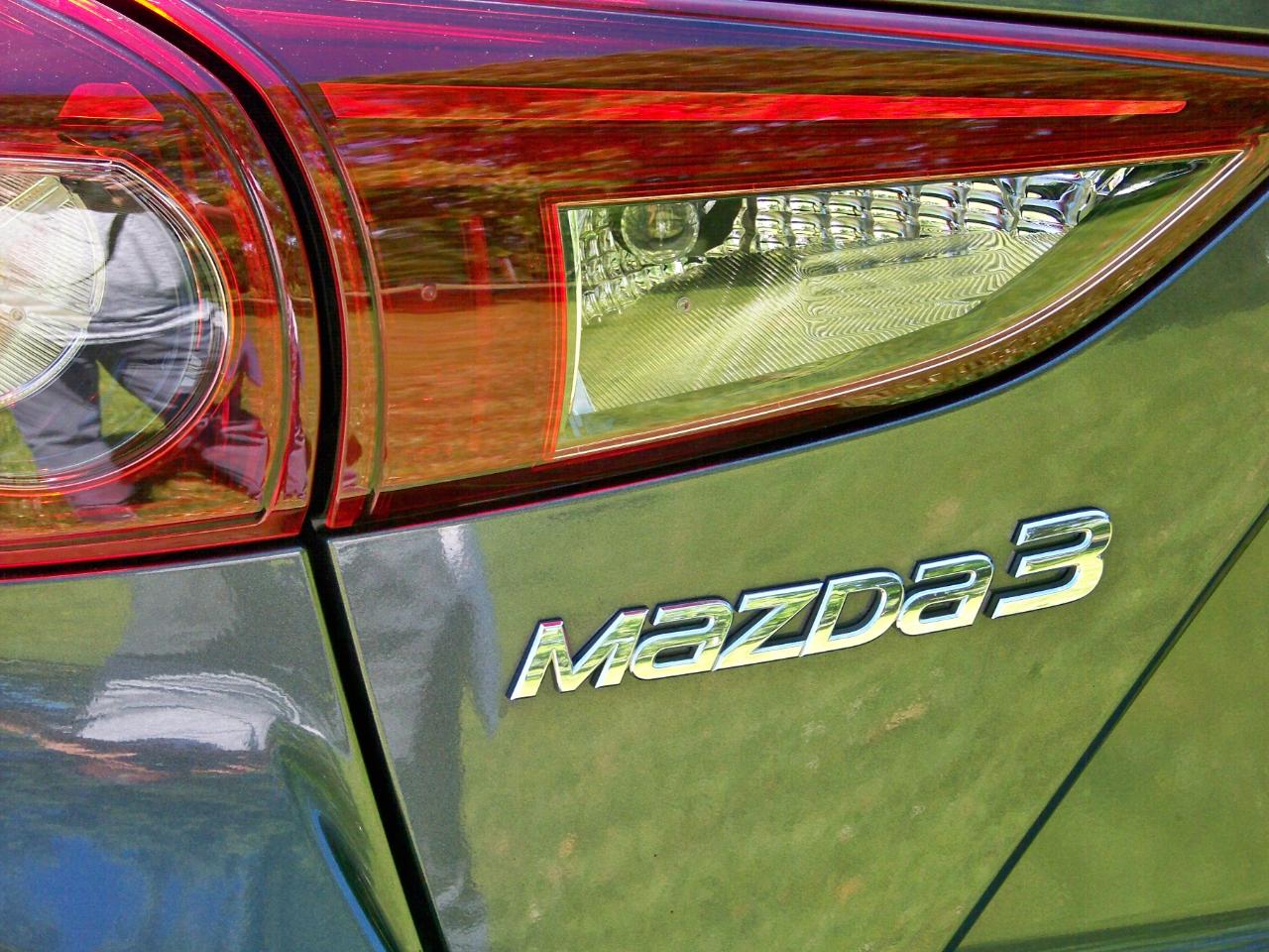 Mazda MAZDA3 i Touring 4D Hatchback 2014