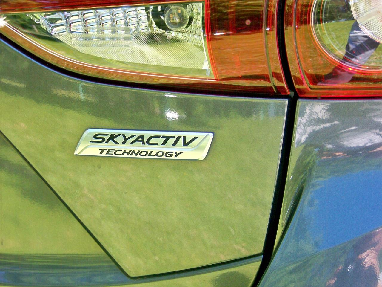 Mazda MAZDA3 i Touring 4D Hatchback 2014