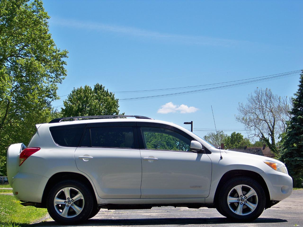Toyota RAV4 Limited I4 4WD 2008