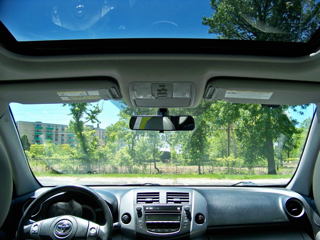 Toyota RAV4 Limited I4 4WD 2008