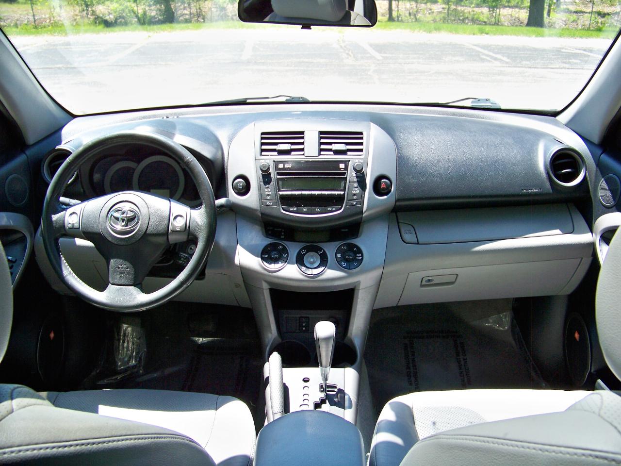 Toyota RAV4 Limited I4 4WD 2008