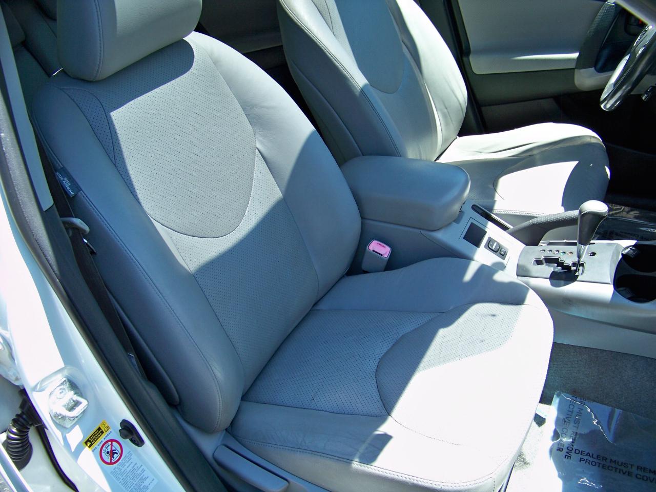 Toyota RAV4 Limited I4 4WD 2008