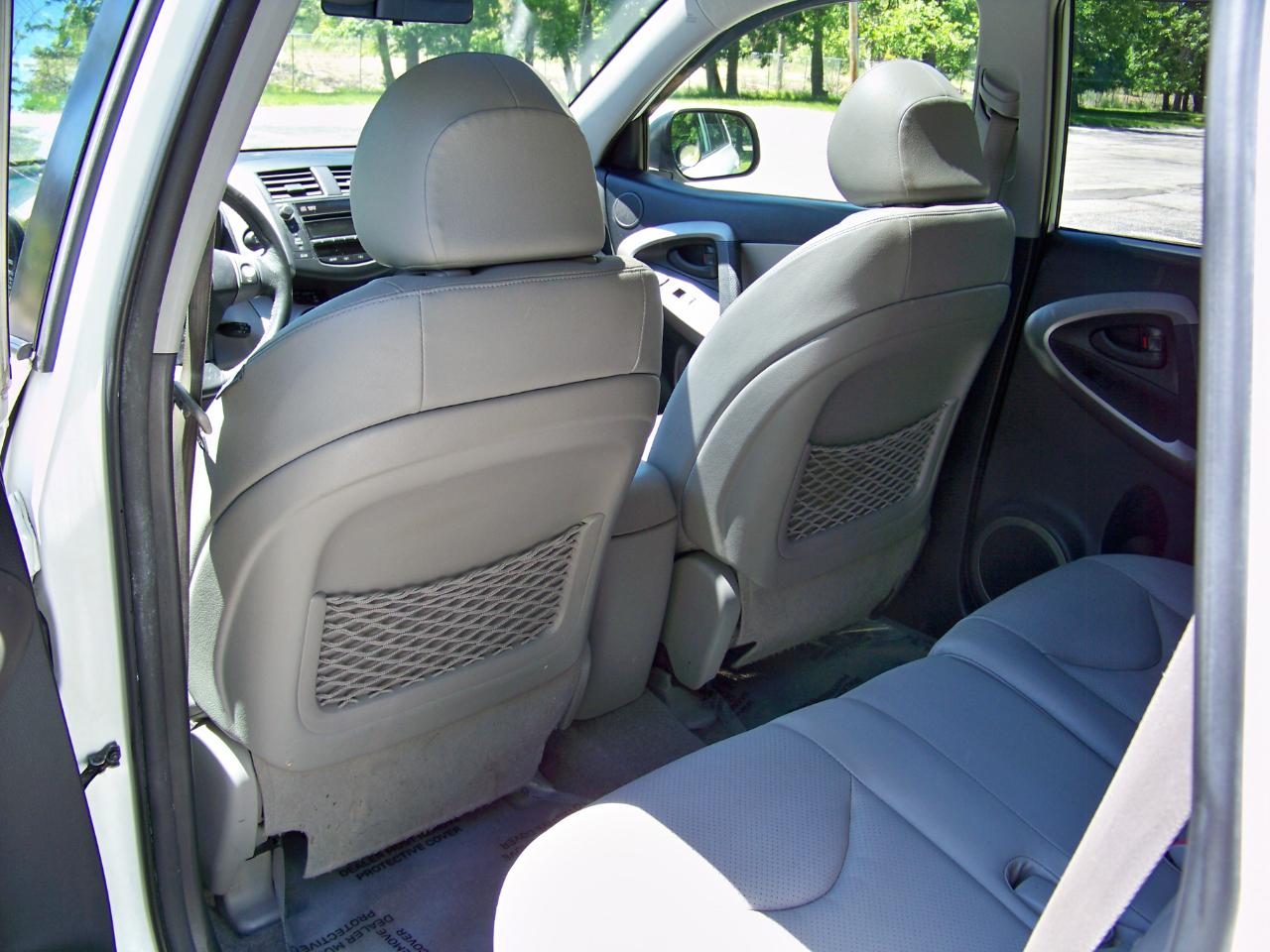 Toyota RAV4 Limited I4 4WD 2008