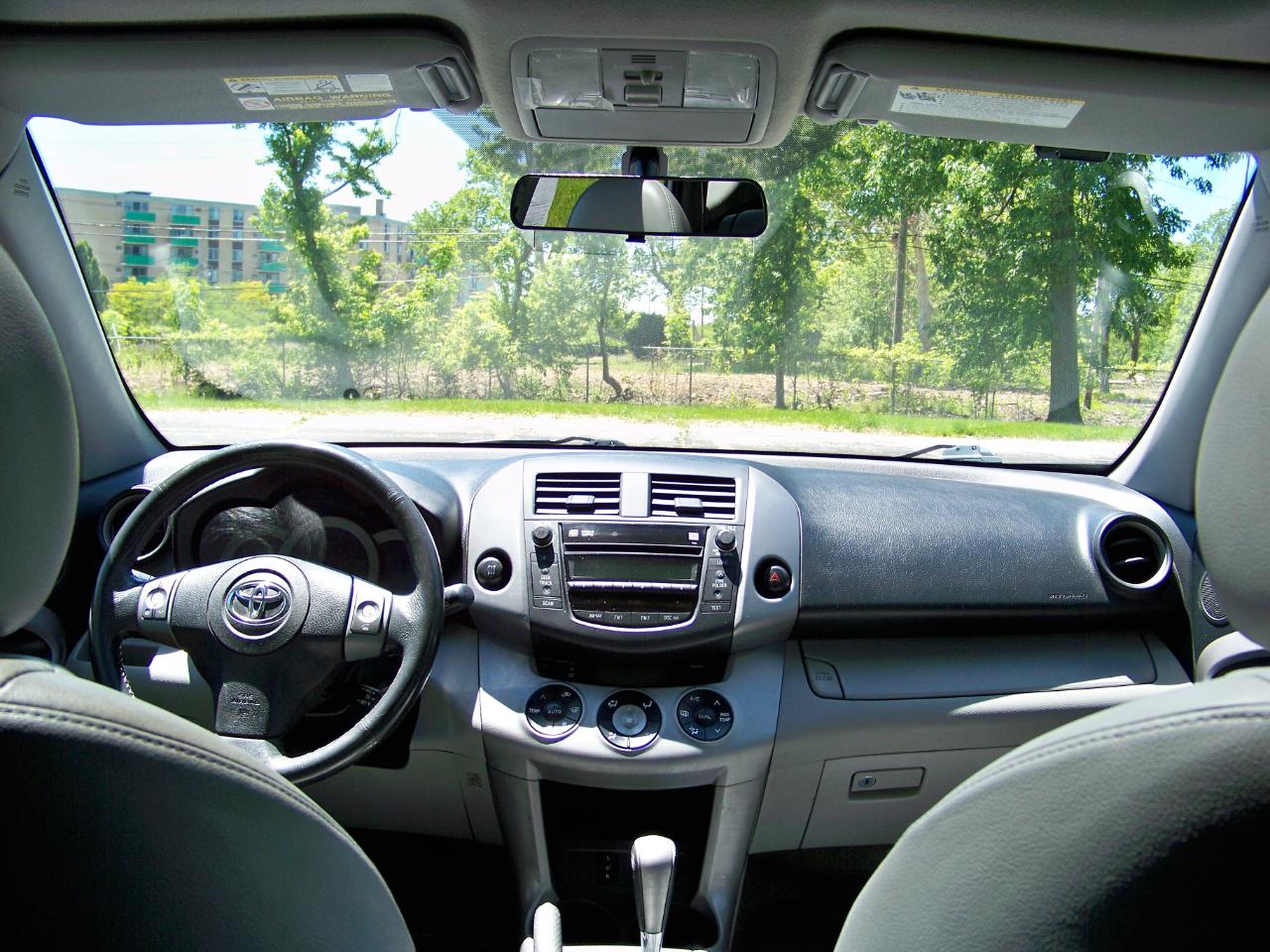 Toyota RAV4 Limited I4 4WD 2008
