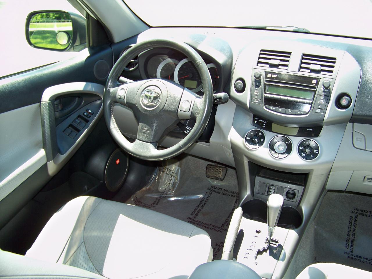 Toyota RAV4 Limited I4 4WD 2008