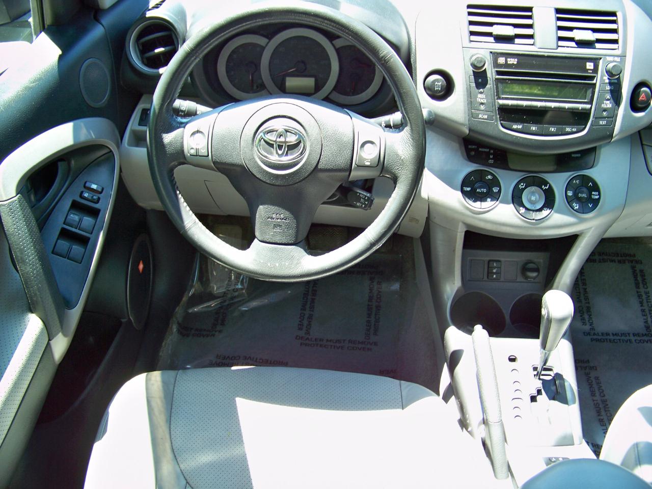 Toyota RAV4 Limited I4 4WD 2008