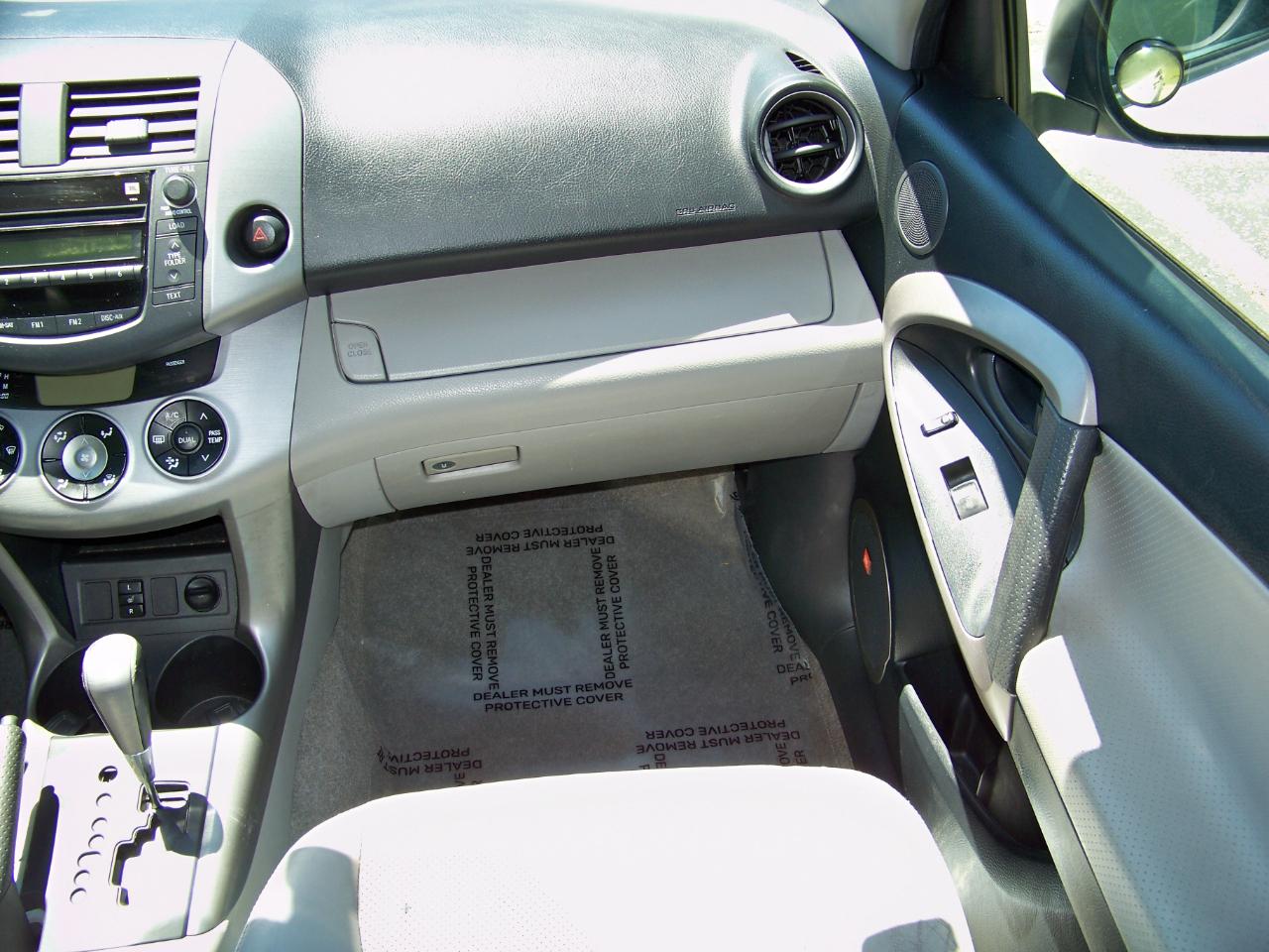 Toyota RAV4 Limited I4 4WD 2008