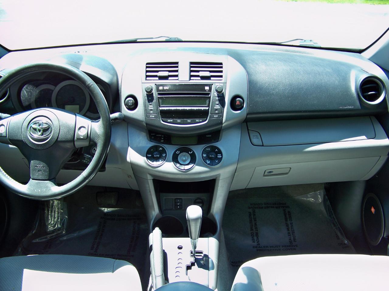 Toyota RAV4 Limited I4 4WD 2008