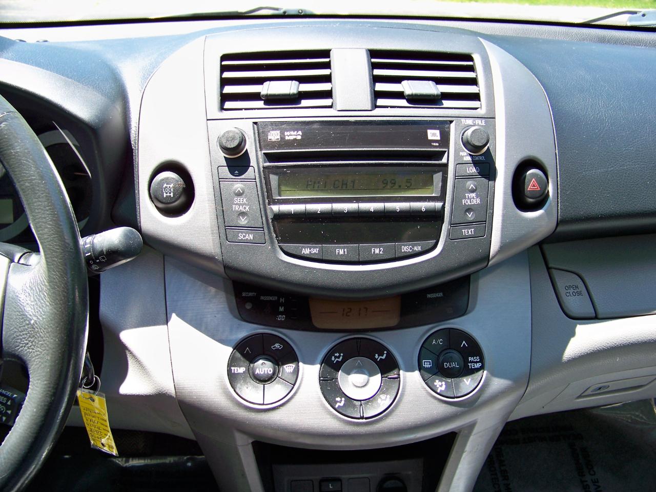 Toyota RAV4 Limited I4 4WD 2008