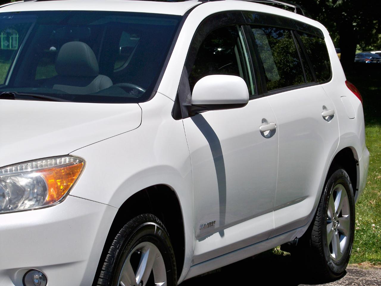 Toyota RAV4 Limited I4 4WD 2008