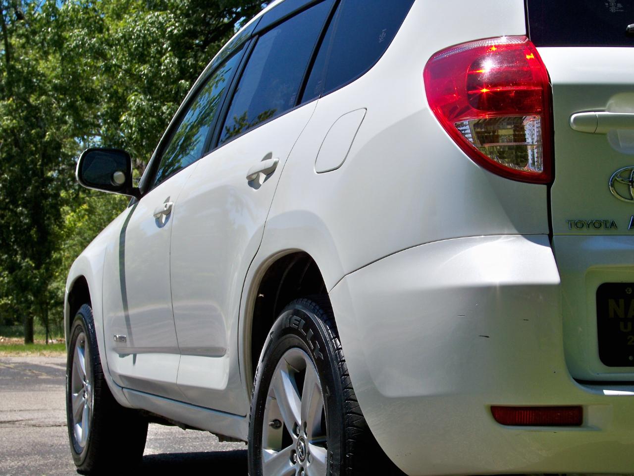 Toyota RAV4 Limited I4 4WD 2008