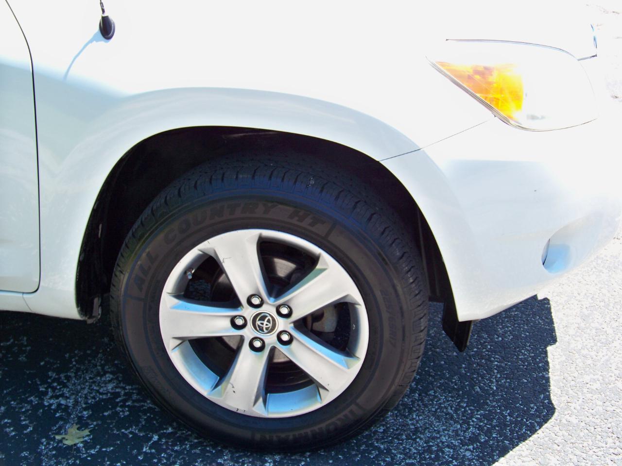 Toyota RAV4 Limited I4 4WD 2008