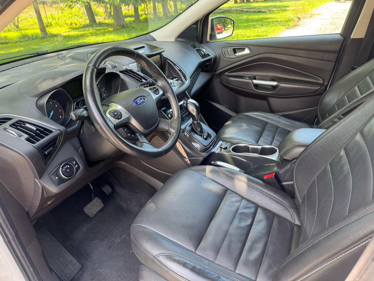 Ford Escape Titanium 4WD 2015