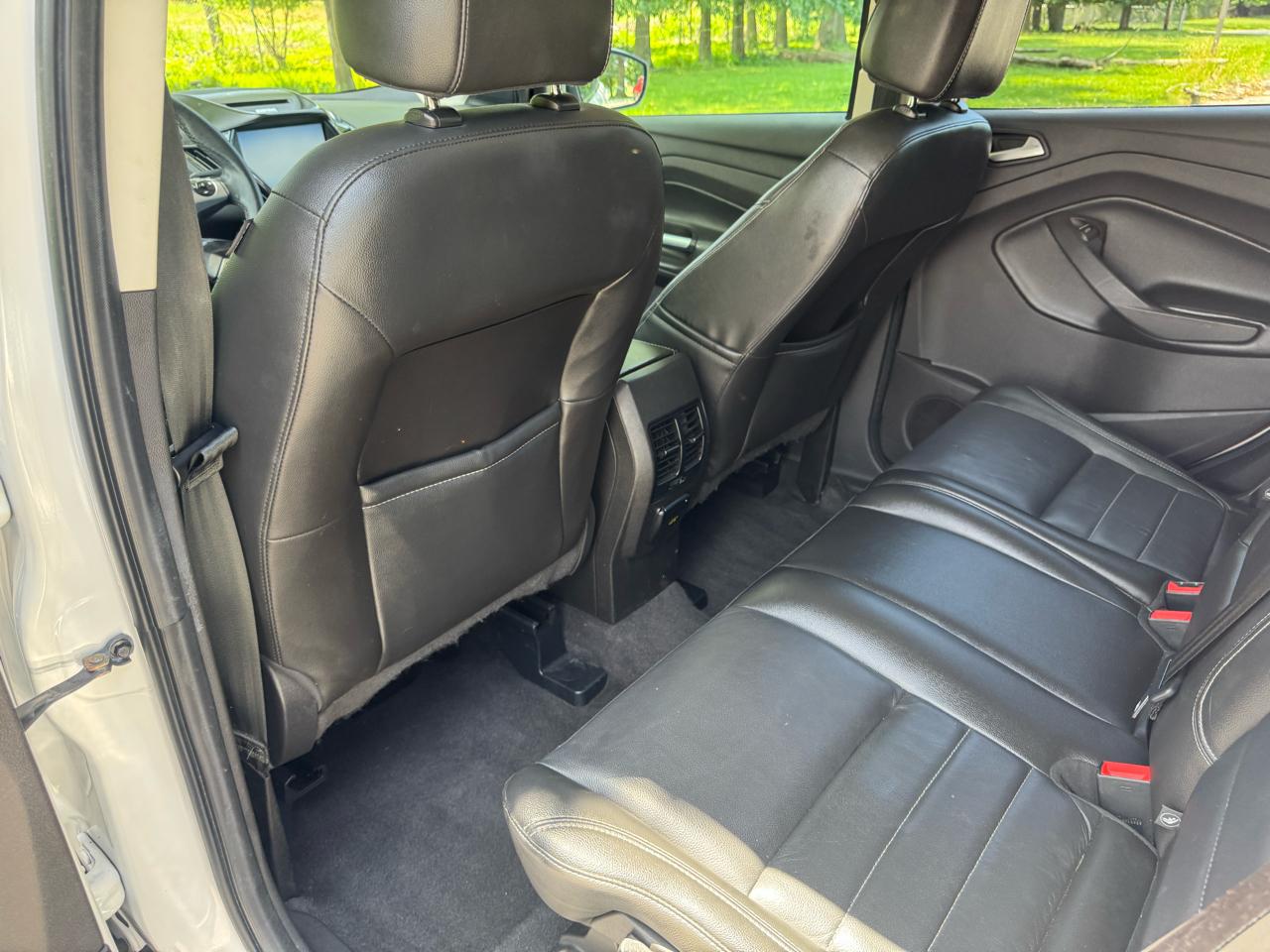 Ford Escape Titanium 4WD 2015