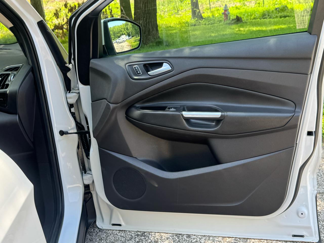 Ford Escape Titanium 4WD 2015