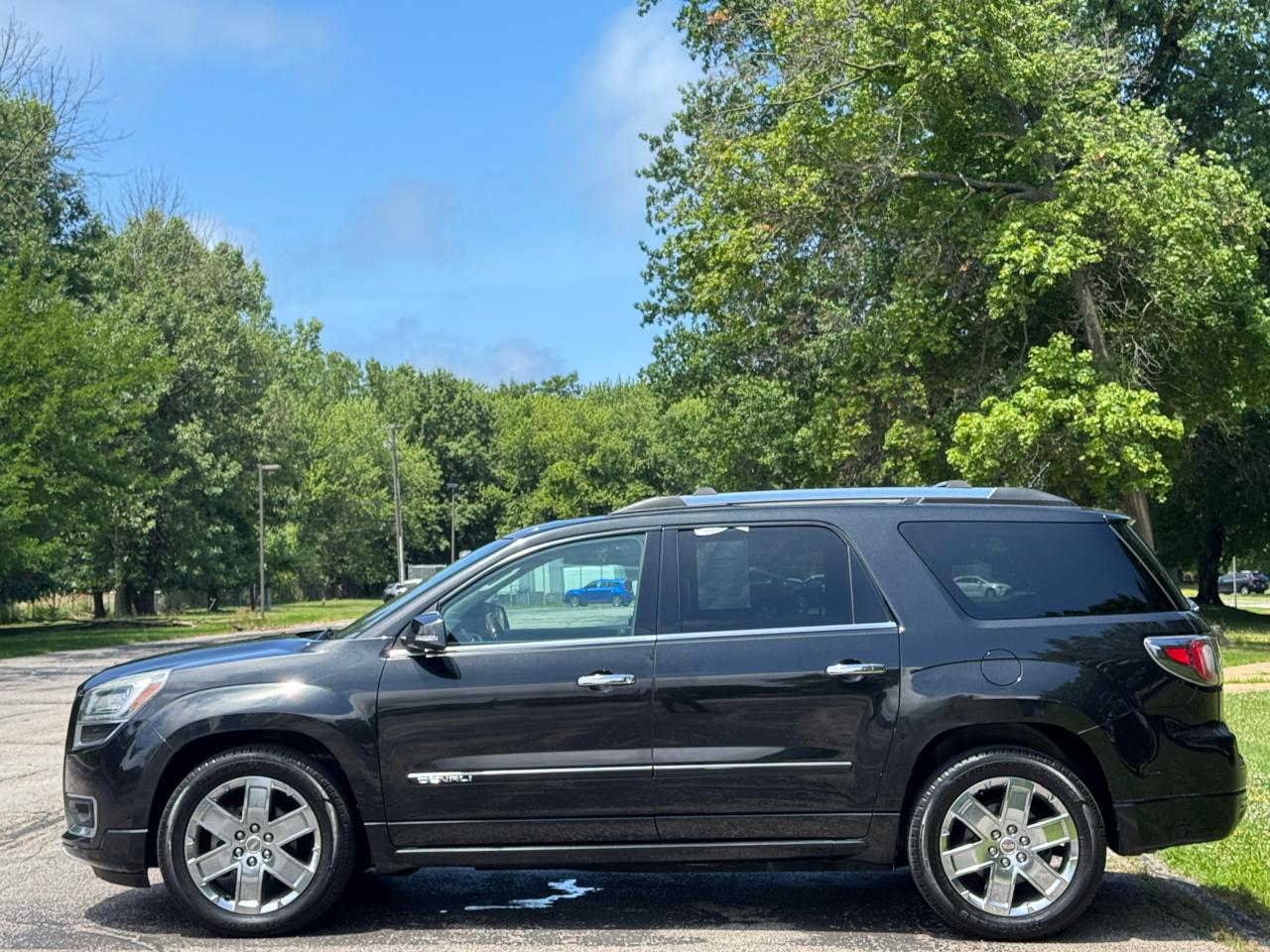 GMC Acadia Denali AWD 2013