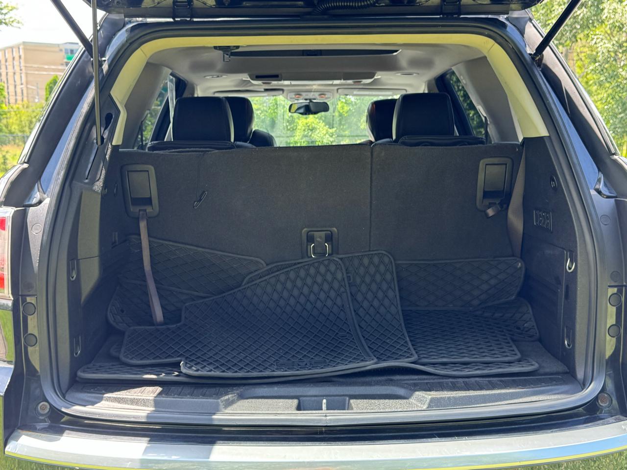 GMC Acadia Denali AWD 2013