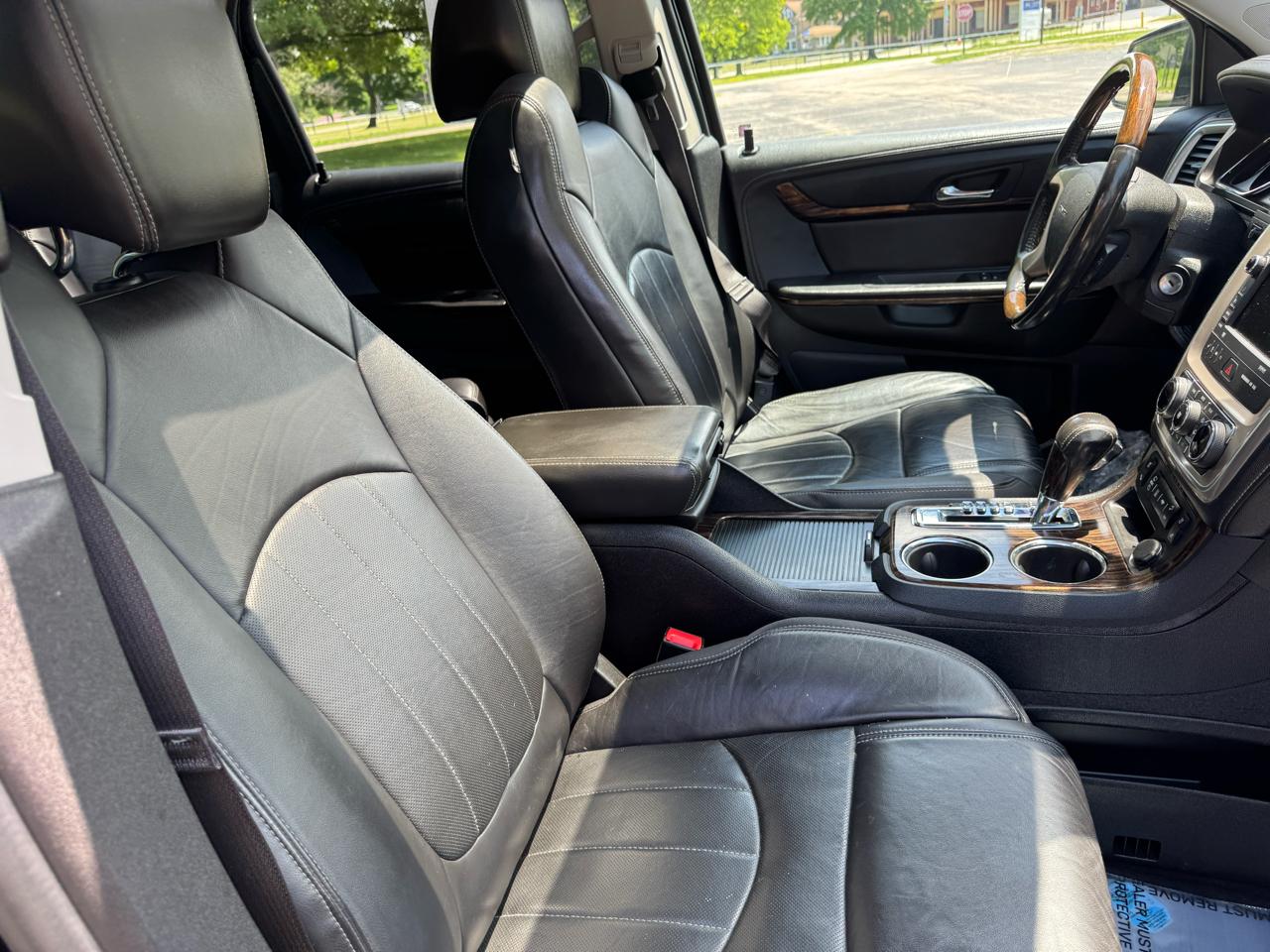 GMC Acadia Denali AWD 2013