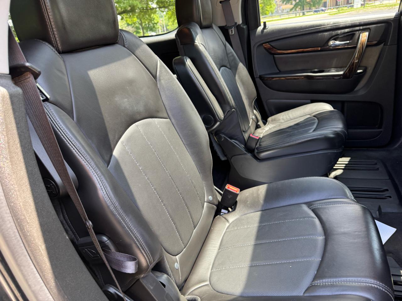 GMC Acadia Denali AWD 2013
