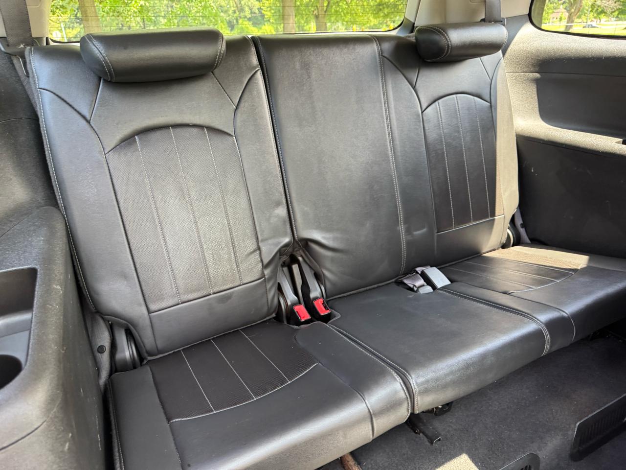 GMC Acadia Denali AWD 2013