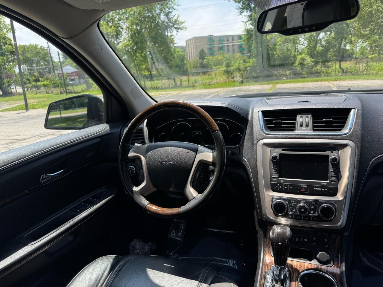 GMC Acadia Denali AWD 2013