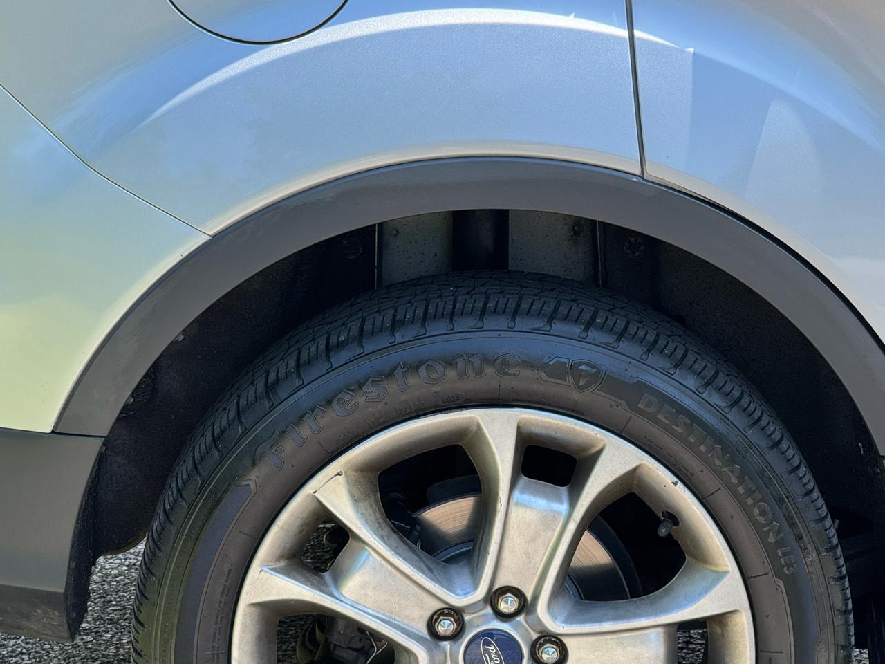 Ford Escape Titanium 4WD 2015